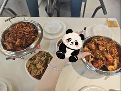-凤凰路何眼镜香辣蟹(花果园店)