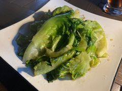 -臻鲜燕海鲜融合餐厅(金陵style店)