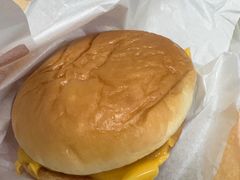 -麦当劳(普陀香溢花城店)