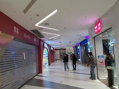 -新佳丽时尚广场