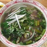 不太好咬，豆腐酱味略重。粉中规中矩，汤比较清淡