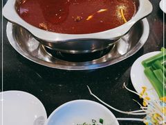 -冯记香辣兔火锅(茶店子总店)