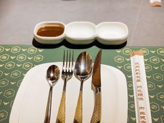 -庖丁兄弟干式熟成牛排自助餐厅(仁恒伊势丹店)