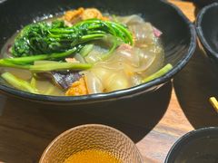 -万记麻辣烫国展总店