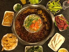 -邓莽子老火锅(中兴路总店)
