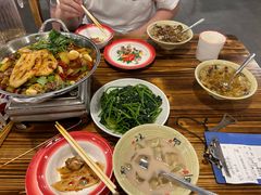 -冶建镜子·老南昌大排档·江西虾王(总店)