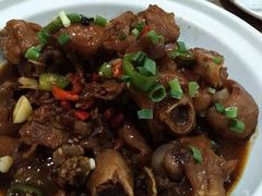 -三湘四水正宗湘菜(君峰路店)