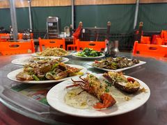 -岛中岛·海鲜大排档·万宁老字号(东澳店)