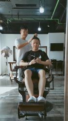 -纯剪男士理发馆·烫染专业店