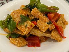 菠菜面筋-新疆伊宁远征餐厅