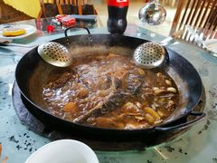 柴锅炖水库鱼-姥家大锅台水库渔家