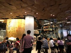 -星巴克臻选(湖滨道店)