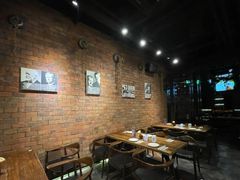 大堂-1886德国汽车餐厅(外滩十六铺码头店)