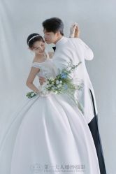 -第一夫人婚纱摄影(南京店)
