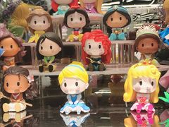 -泡泡玛特POPMART(侨福芳草地店)