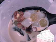 -书亦烧仙草(汇智中心概念店)