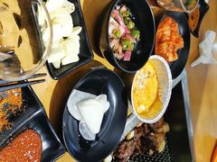 -肉甲韩国木炭烤肉(新壹街1店)