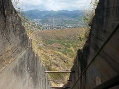 -钻石头山