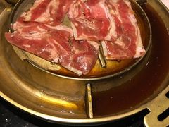 -猪啊牛呀羊啊铜盘烤肉(正大广场店)