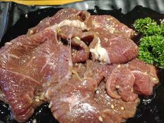 -唯成•韩国炭火烤肉 유성고기