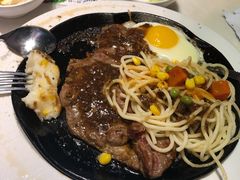 -豪客来牛排(中央花苑店)