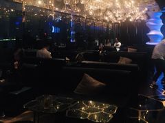 -OZONE 顶楼酒吧(香港丽思卡尔顿酒店)