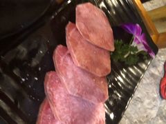 -唯成•韩国炭火烤肉 유성고기