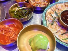 -釜山火炉·海鲜烤肉(紫藤路店)