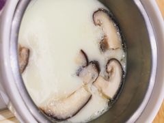 -东方既白(虹桥机场店)