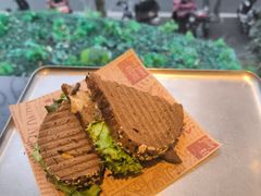 杂粮牛肉三明治-JamaicaBlue Cafe(乌鲁木齐中路店)