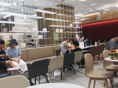 大堂-奈雪的茶(华侨城创意园店)