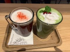 -星巴克臻选(上海合生汇1F店)