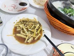 -天乐农家鱼头王(天目湖店)