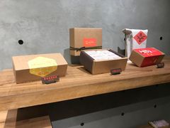 -微热山丘(台北民生公园门市店)
