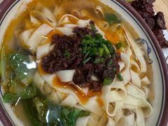 -雷祖芳老妈蹄花店