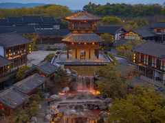 -茅山东方盐湖城景区