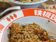 -萝卜向南·湘西泡菜·腊味炒饭(星河coco city店)