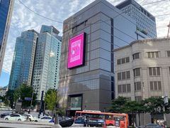 -新世界百货(明洞总店)