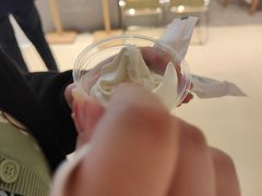 -喜茶(北京华贸购物中心店)