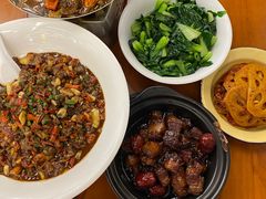 -堂瓦里·33年传统赣菜(第一街区店)