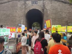 -老兰家传统烧烤炒菜泡馍(小南门店)