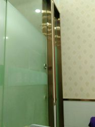 -苗医生专业祛痘·皮肤管理