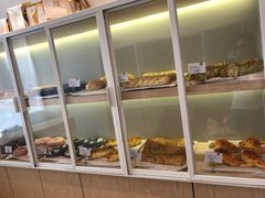 面包甜点陈列柜-奈雪的茶(南山大冲一期店)