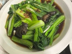 -新白鹿餐厅(百联中环店)