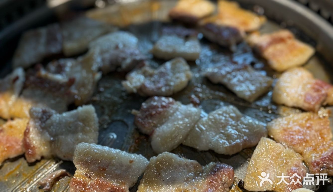 饭点来已经坐到四层了