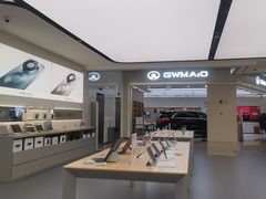 -华为授权体验店(中山公园来福士)