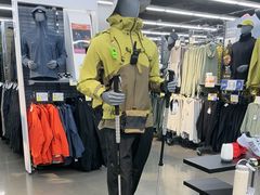 -迪卡侬(大英山店)