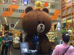 -line friends(明洞旗舰店)