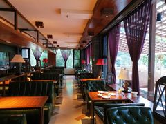 靠窗位-Local泰莲庭(虹鳟鱼店)