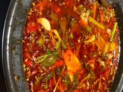 -小饕荟雅安贡椒鱼鲜馆(广福桥店)